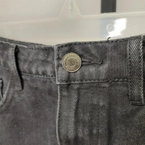 MISSGUIDED Denim  Distressed Skirt - Picture 4 of 5